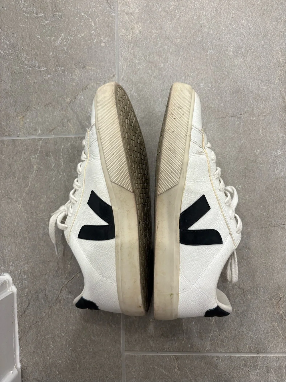 Veja Womens White Sneakers with Black V Emblem